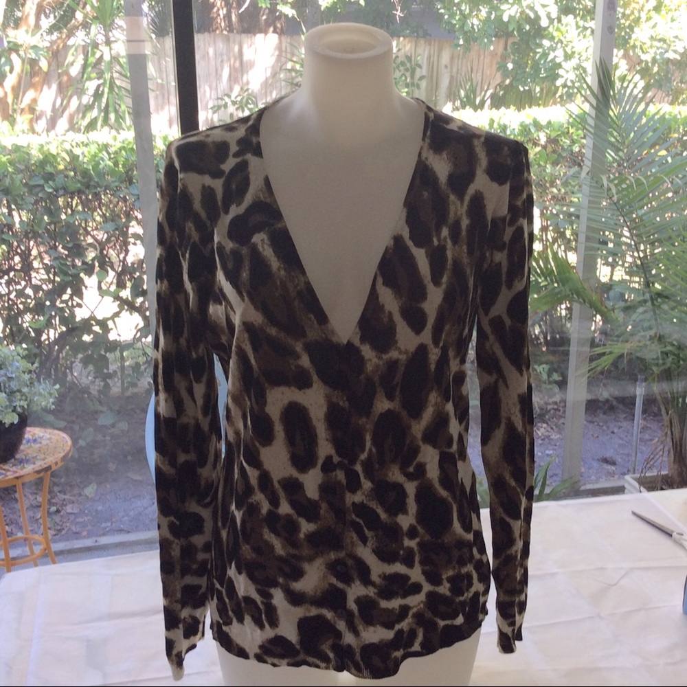 Grace Elements soft  leopard print sweater